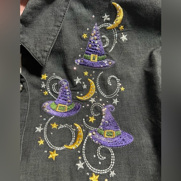Quacker Factory Black Halloween Button Down Top 3X Stars Moons Witch Hats NWT - Picture 6 of 9